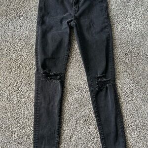 Black Distressed Women's Jeans